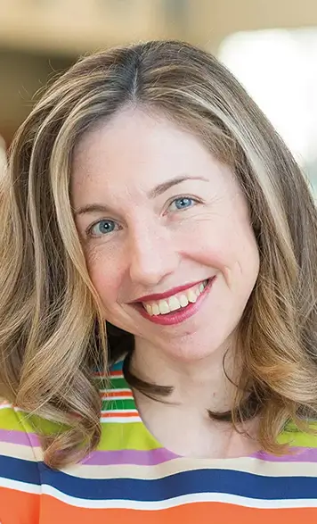 356x587px_elizabeth_dunn